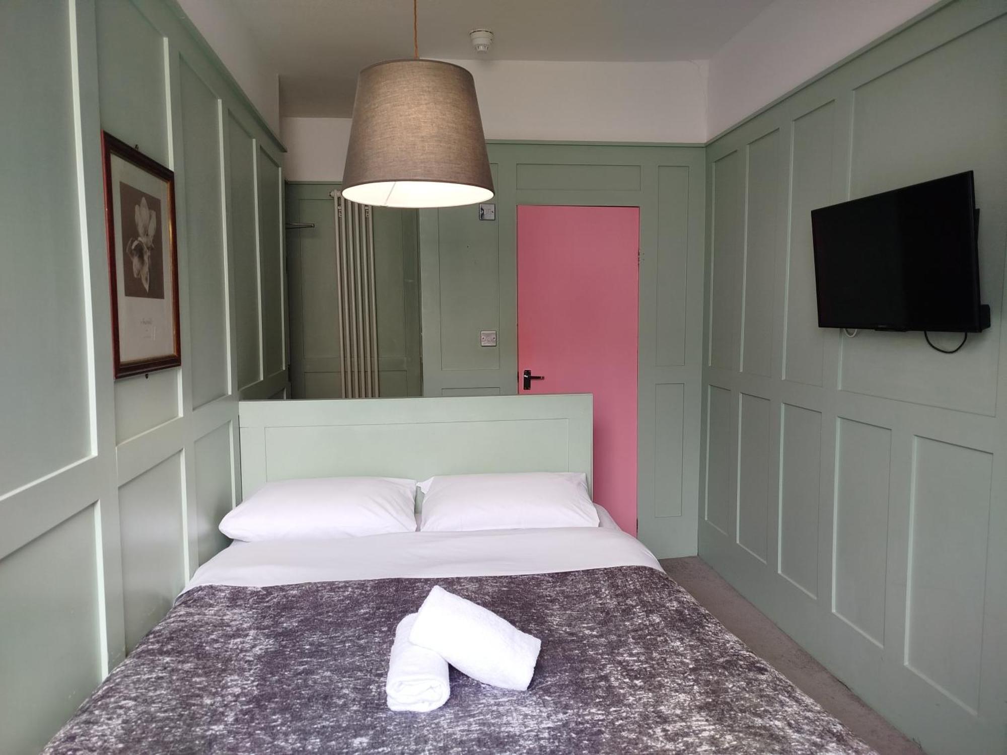 The Willows Brighton Luaran gambar